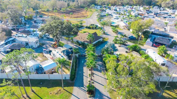 20300 LEONARD RD #78, Lutz, FL 33558