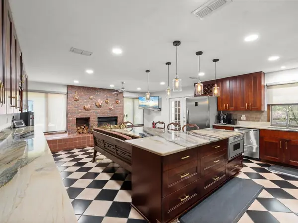 10721 SKYHAWK DR, New Port Richey, FL 34654
