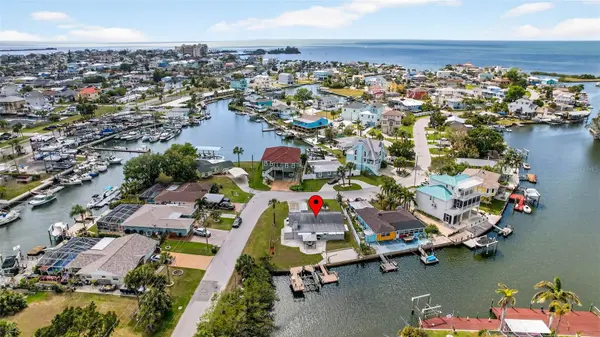6645 HARBOR DR, Hudson, FL 34667