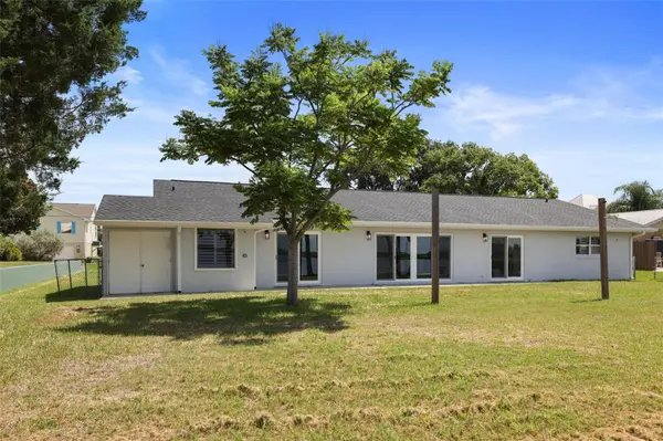 11930 W BAYSHORE DR, Crystal River, FL 34429