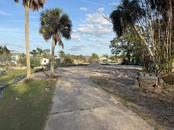 5250 MILLER BAYOU DR, Port Richey, FL 34668
