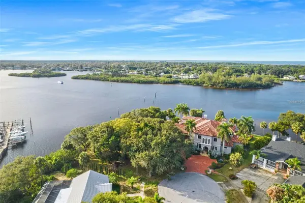 1600 MEYERS COVE DR, Tarpon Springs, FL 34689