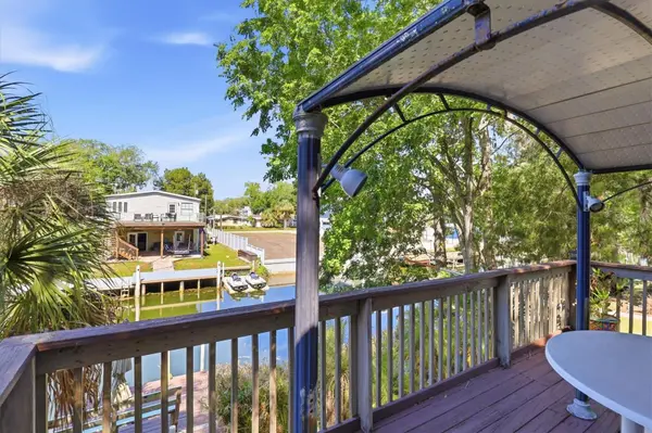 6169 WAVERLY RD, Weeki Wachee, FL 34607