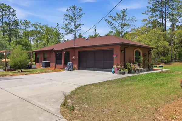 16389 MARGOT RD, Weeki Wachee, FL 34614