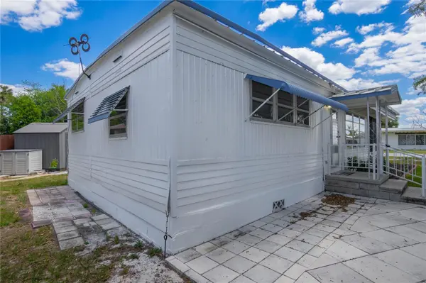 3896 PICCIOLA RD #554, Fruitland Park, FL 34731