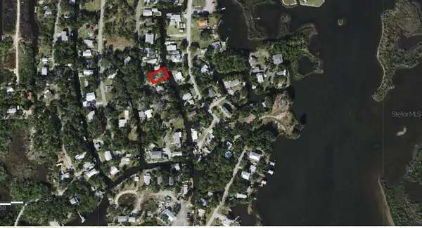 2211 S HUNT PT, Crystal River, FL 34429