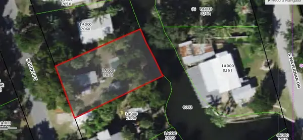 2211 S HUNT PT, Crystal River, FL 34429