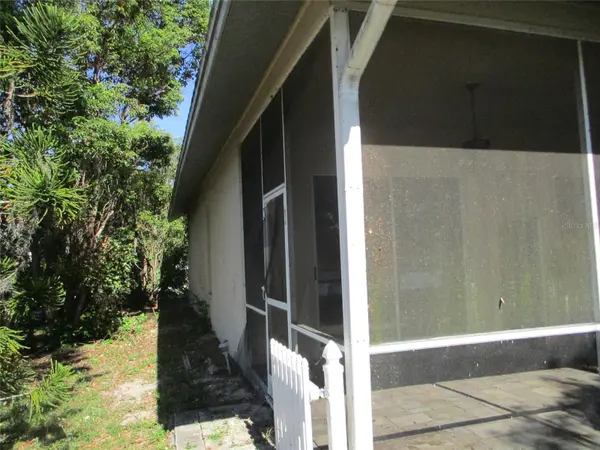 8904 PLANTERS LN, New Port Richey, FL 34654