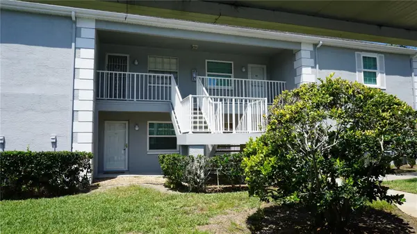 7713 HILLSIDE CT #203, Hudson, FL 34667