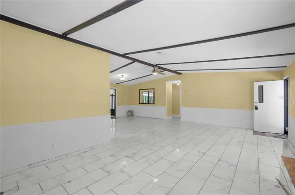 6550 SE DEBRA AVE, Inglis, FL 34449