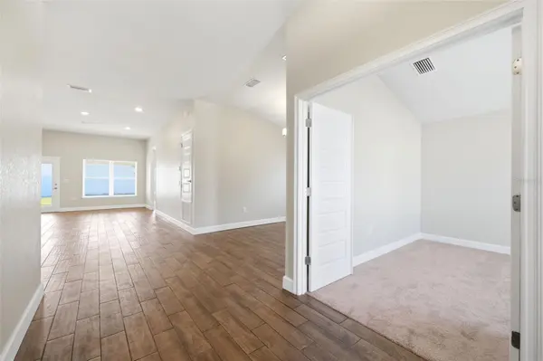 5524 OCEAN BREEZE DR, Spring Hill, FL 34609