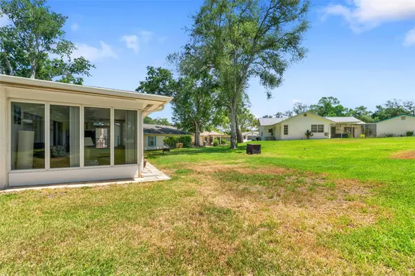 10520 SPRINGWOOD DR, Port Richey, FL 34668