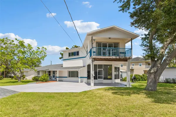 8212 HAYWARD LN, Port Richey, FL 34668