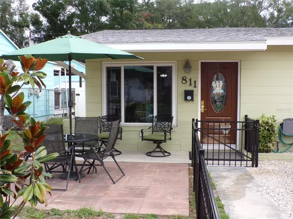 811 48TH AVE N, St Petersburg, FL 33703
