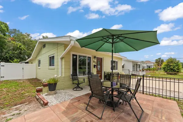 811 48TH AVE N, St Petersburg, FL 33703