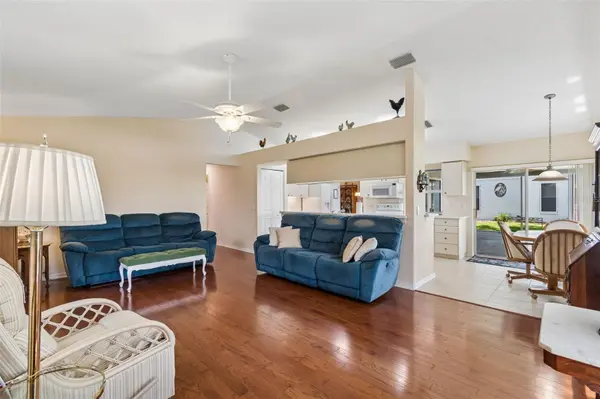 18508 GRAND CLUB DR, Hudson, FL 34667