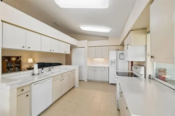 18508 GRAND CLUB DR, Hudson, FL 34667