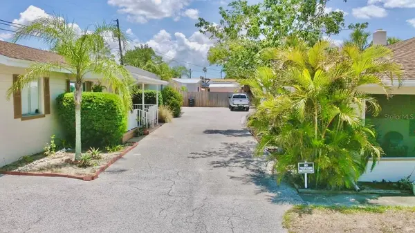 411 PLEASANT ST, Clearwater, FL 33755