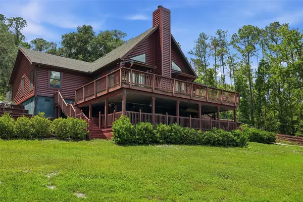 24050 WINDING CREEK DR, Brooksville, FL 34601