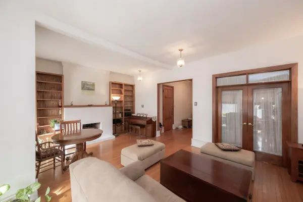 1354 E 48th ST #2E, Chicago, IL 60615