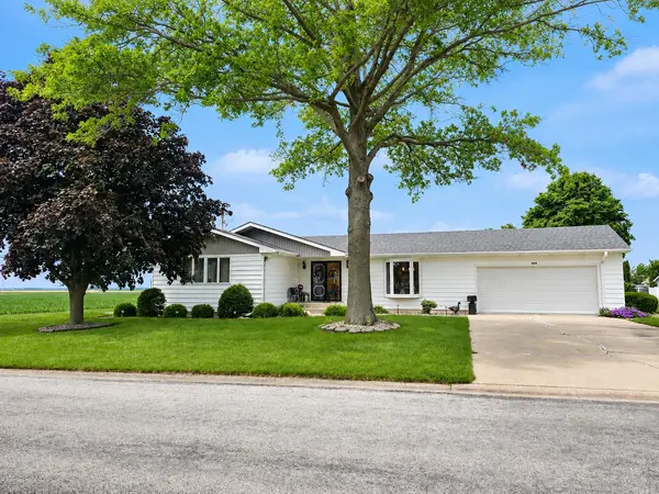 606 E Fine ST,  Ashkum,  IL 60911