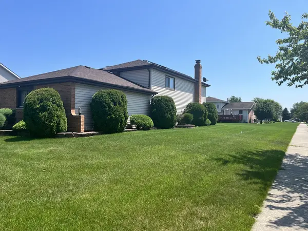6333 Virginia LN, Matteson, IL 60443