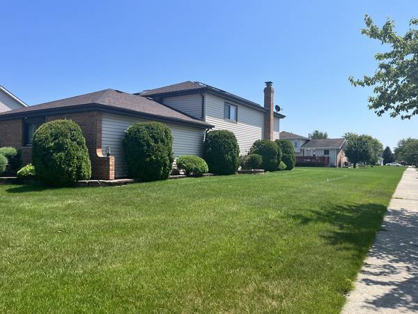 6333 Virginia LN, Matteson, IL 60443