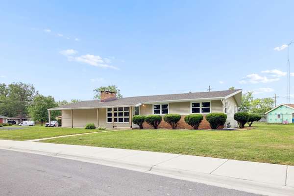 1256 Marla TER, Bradley, IL 60915