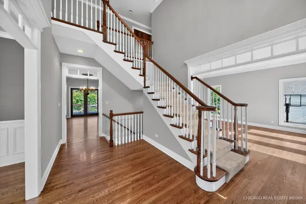 4N251 Mark Twain ST, St. Charles, IL 60175
