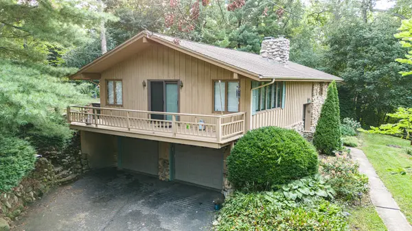 7901 Louella DR, Roscoe, IL 61073