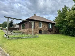 330 North ST, Murphysboro, IL 62966