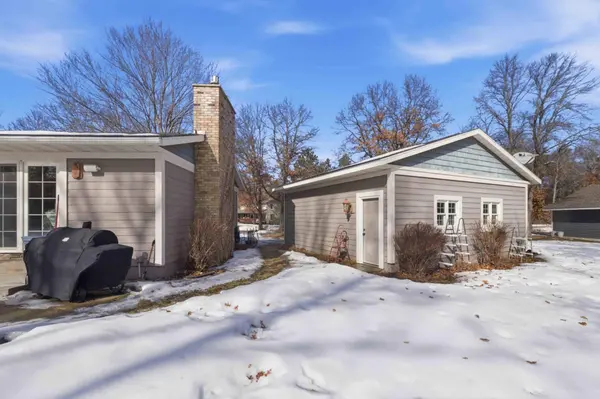 4733 Oak ST, Baxter, MN 56425
