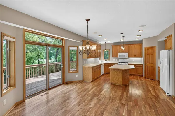 17470 91st PL N, Maple Grove, MN 55311