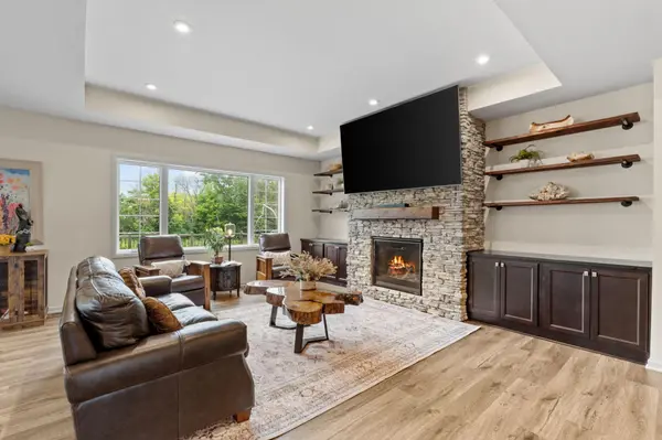 5886 Sheffield TER NE, Prior Lake, MN 55372