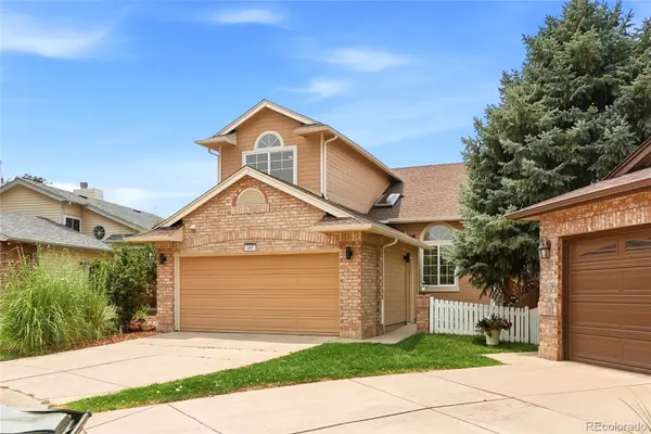 487 Chiswick CIR, Highlands Ranch, CO 80126