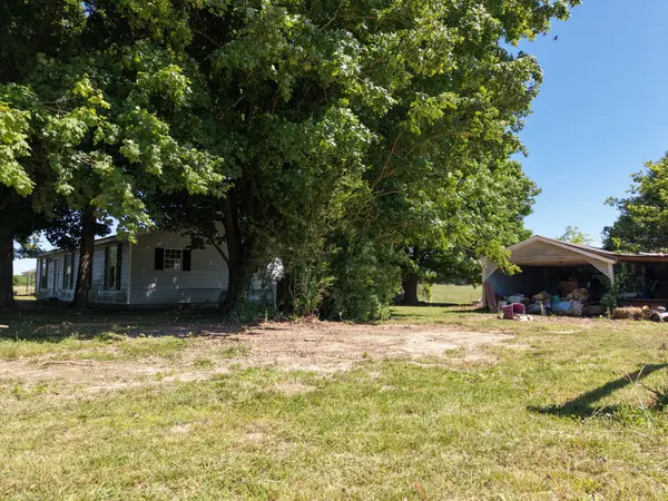2040 Collinwood Hwy, Collinwood, TN 38450