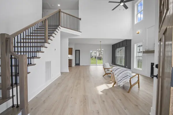244 Bluebell Dr, Clarksville, TN 37043