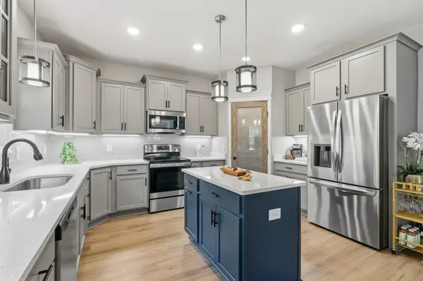 3000 Timberdale Dr, Clarksville, TN 37042