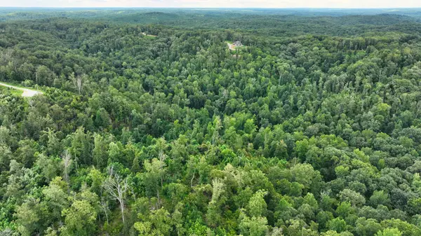 57 Ridge Top Rd, Stewart, TN 37175