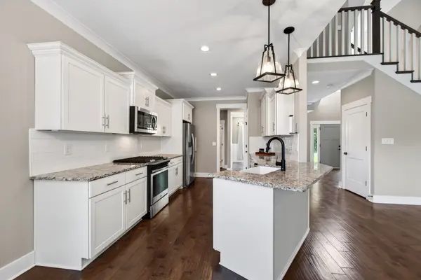317 Alonzo Pl, Cunningham, TN 37052