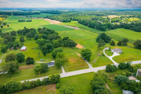 4705 Old Nashville Hwy, Mc Minnville, TN 37110