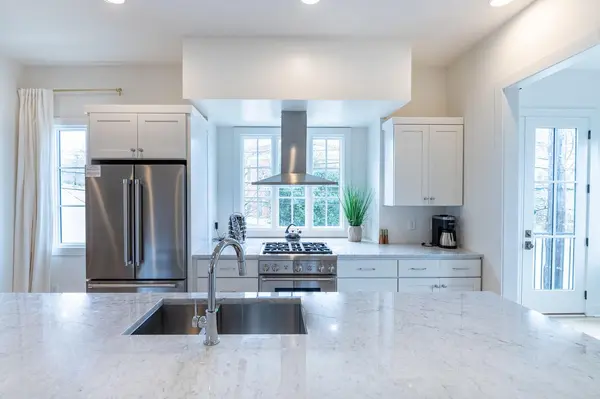 519 Chesterfield Ave #8, Nashville, TN 37212
