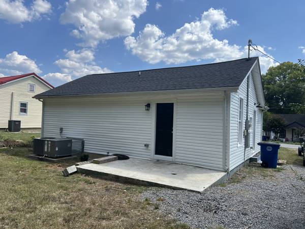 106 Wheeler St, Shelbyville, TN 37160