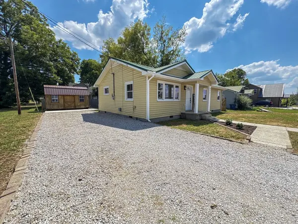 311 Madison St, Manchester, TN 37355