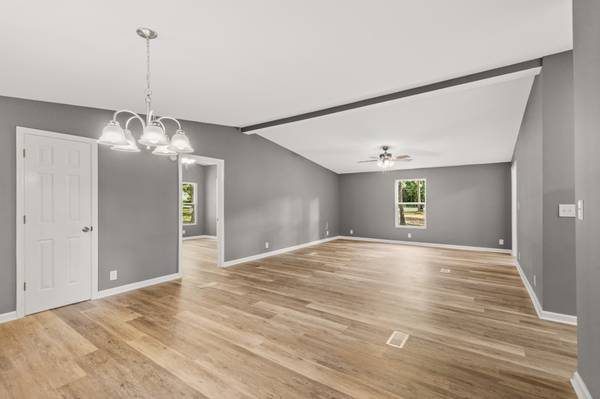 2904 Gause Rd, Pleasant View, TN 37146