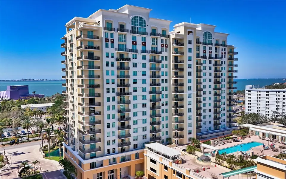 800 N TAMIAMI TRL #312, Sarasota, FL 34236