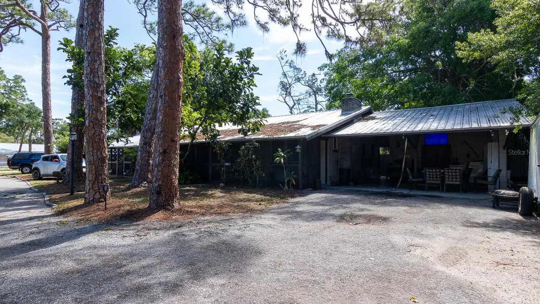 2110 PALM TER, Sarasota, FL 34231