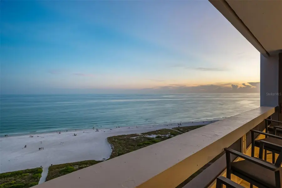 5400 OCEAN BLVD #15 1-4, Sarasota, FL 34242