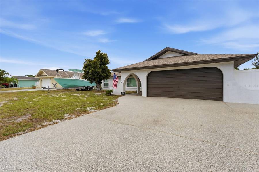 6020 10TH AVE W, Bradenton, FL 34209