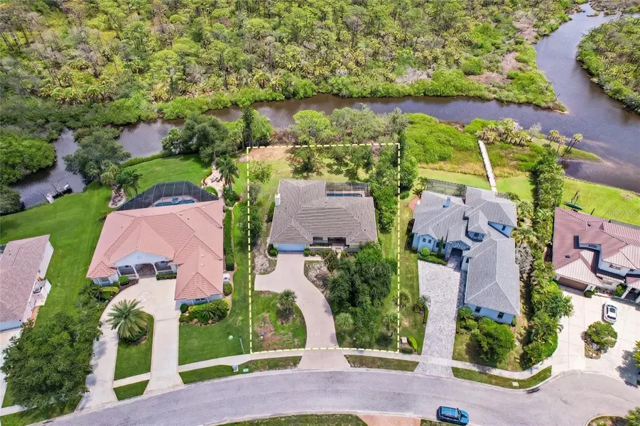 1305 SORRENTO WOODS BLVD, Nokomis, FL 34275